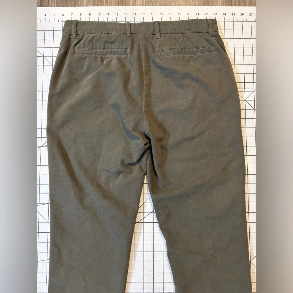 Banana Republic Men’s Size 33/30 Mason Athletic Tapered Pants‎